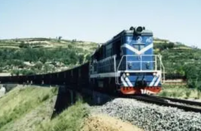 中老鐵路的建設遇到了哪些困難？它將會給國際貨運代理業(yè)帶來什么？