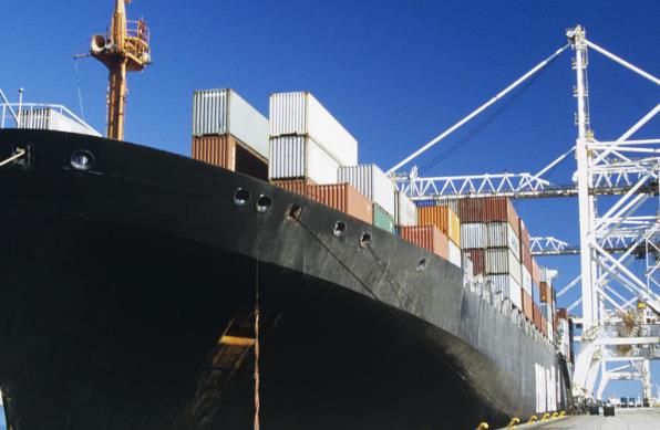 隨著國際貿(mào)易的不斷擴(kuò)大，國際貨代將繼續(xù)發(fā)揮著重要作用