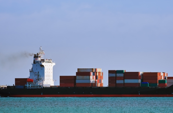 外貿(mào)代理作為國(guó)際貿(mào)易中的關(guān)鍵角色，扮演著更為重要的角色