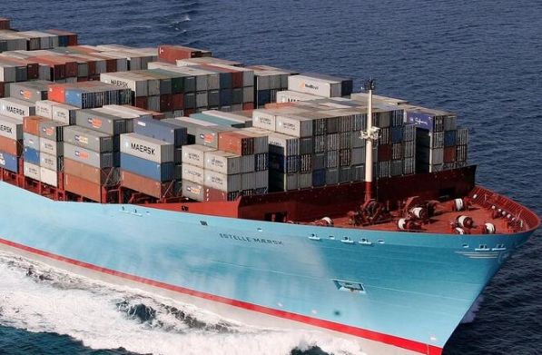 在當(dāng)今全球化的經(jīng)濟(jì)環(huán)境下，外貿(mào)代理這一行業(yè)已經(jīng)變得日益重要