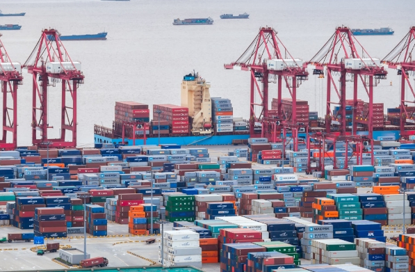 貨代公司為客戶提供專業的物流服務，更在無形中推動世界經濟發展