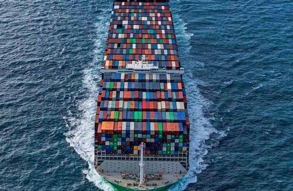 日本貨代作為連接?xùn)|亞貿(mào)易的橋梁，在國(guó)際貿(mào)易中發(fā)揮舉足輕重的作用